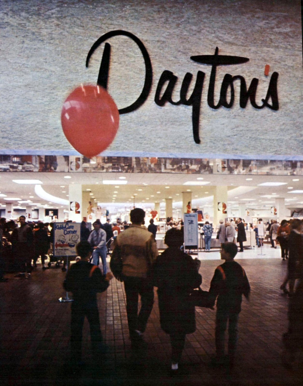 Dayton's department store at Brookdale Shopping Center, Minneapolis MN (1966)