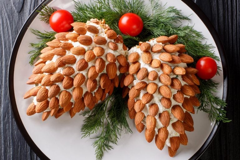 Pinecone-shaped cheeseball with almonds - Retro style appetizer