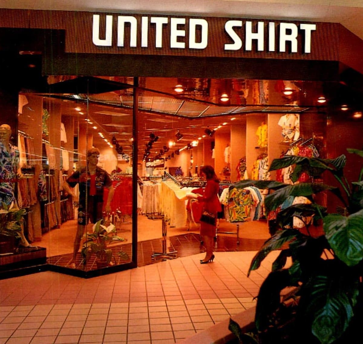 Retro United Shirt store (1986)