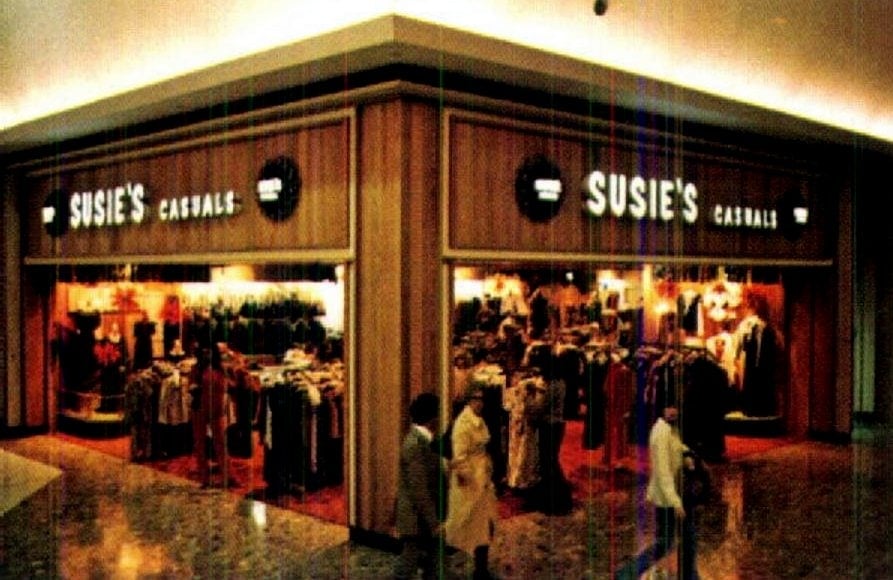 Susie's Casuals clothing mall store (1979)