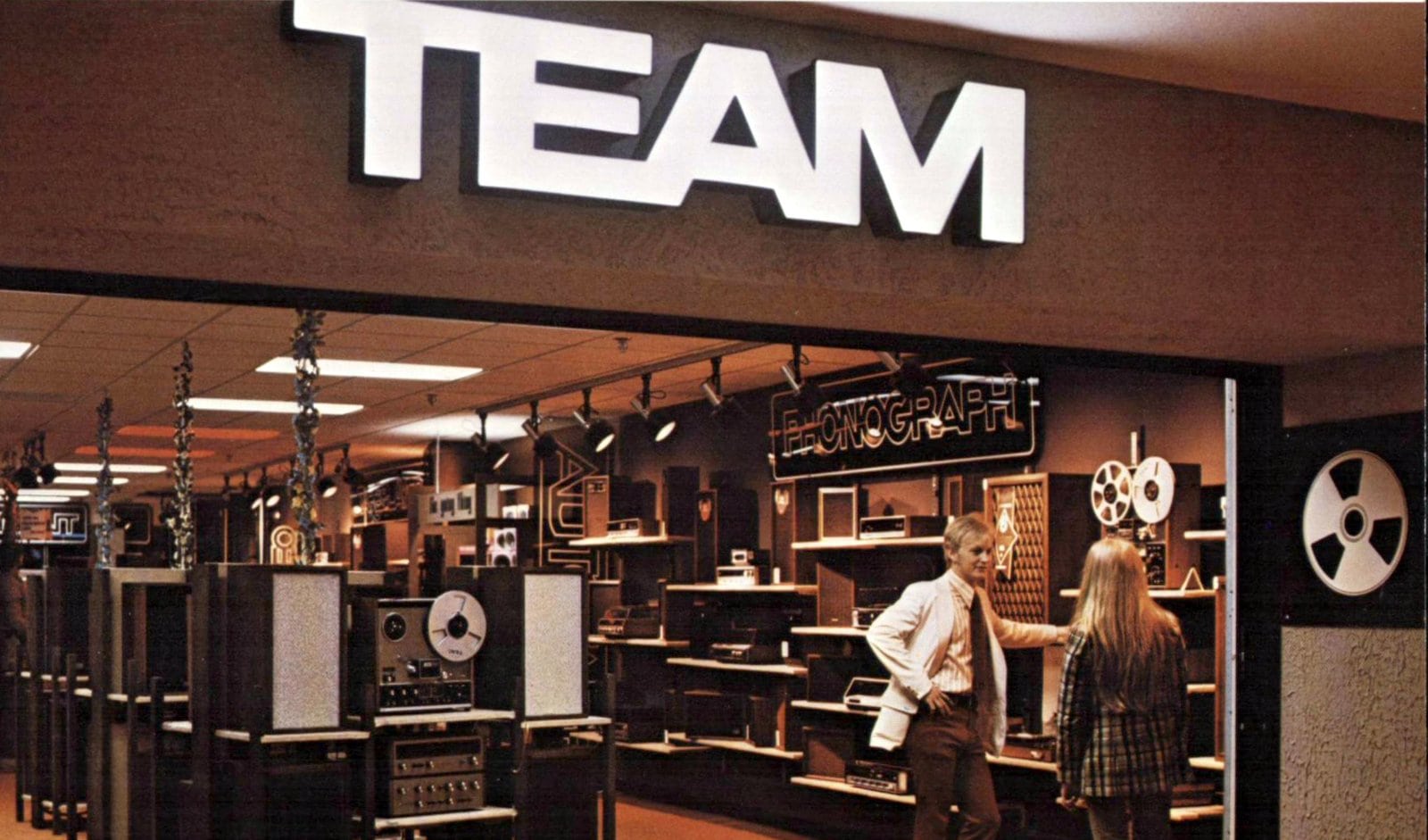 Team store (1972)