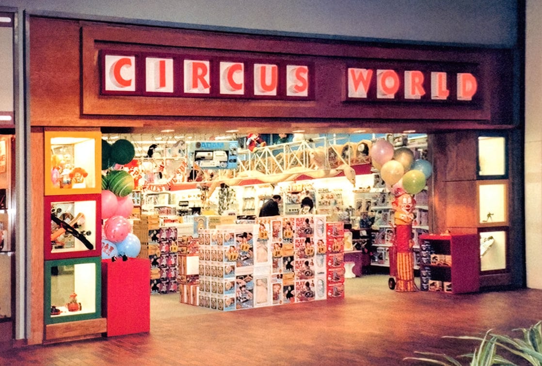 Vintage Circus World mall shop (1970s)